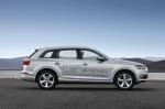 Audi Q7 e-tron TFSI Quattro 2015 года (WW)